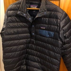 Men’s Large Patagonia puff snap up pullover